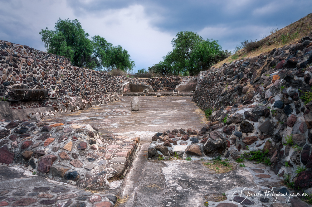 Teotihuacán Avenue of the Dead ancient pre Columbian ruins and vast archeological site in Central Mexico